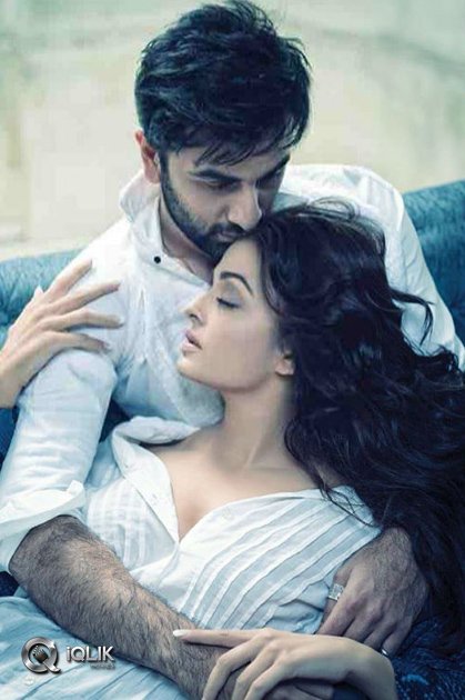 Aishwarya-Rai-And-Ranbir-Kapoor-Hot-Photo-Shoot